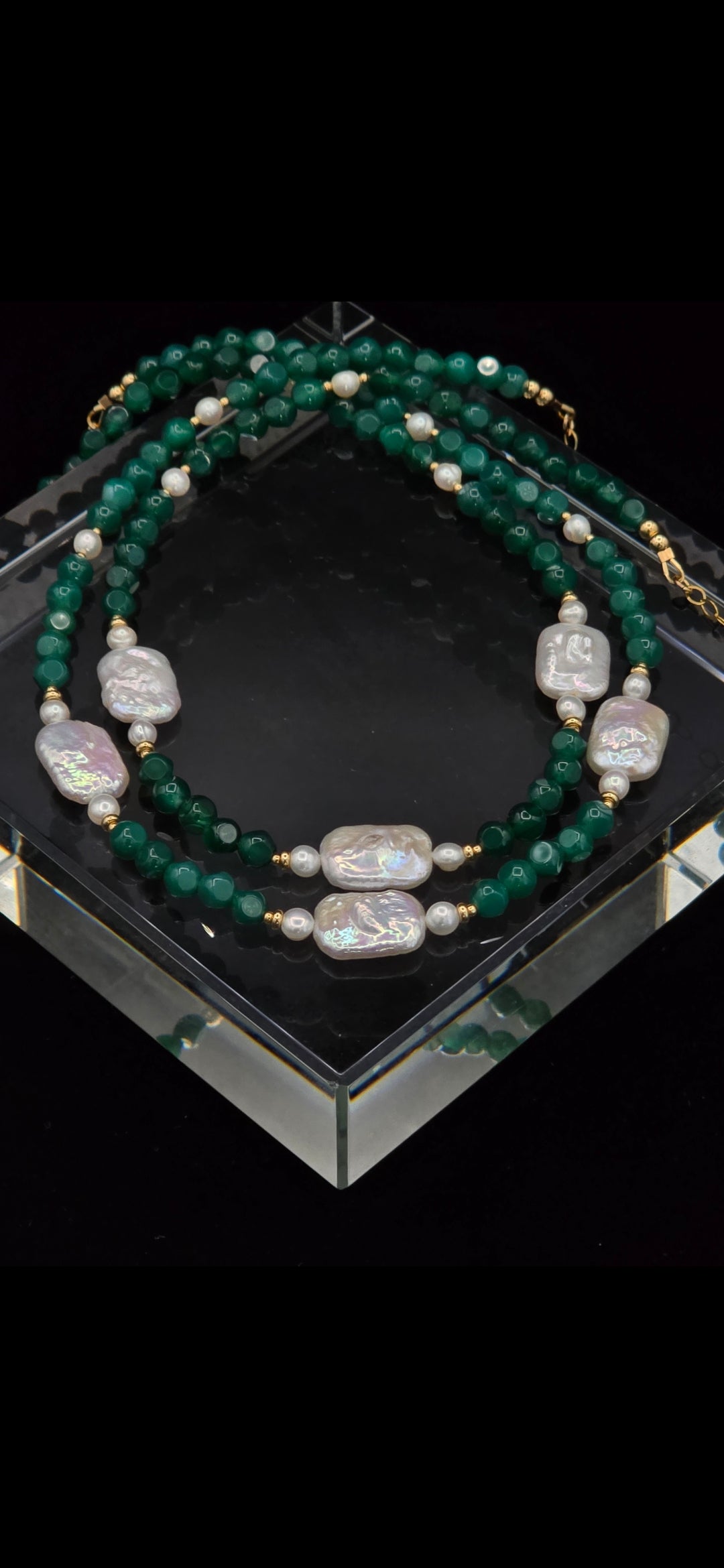 THE GREEN GODDESS NECKLACE