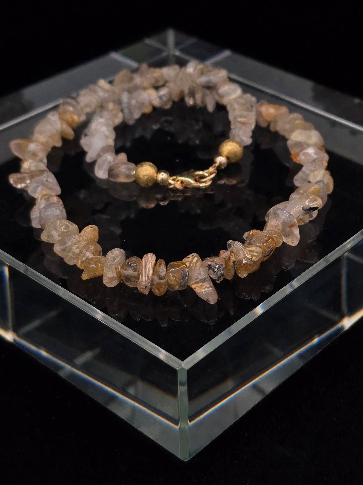 THE LUMEN NECKLACE